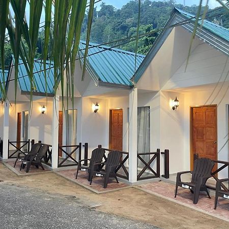 Hotel Dumba Bay Tioman Kampung Genting Exterior foto